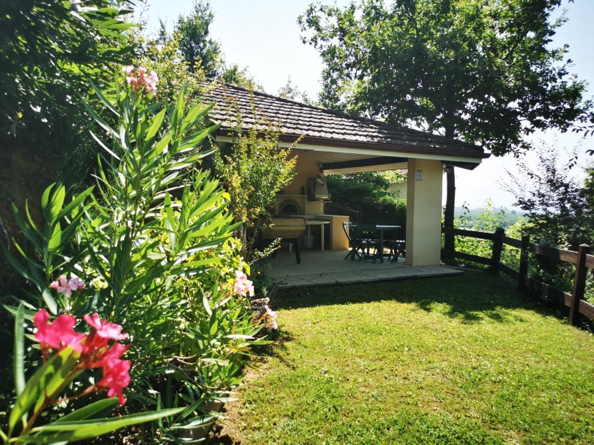 gite les genets Saint-Antoine  Extérieur photo